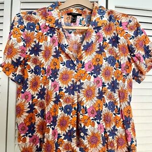 Flower Button Up Shirt- Crop Top Vacation Summer Crepe Lightweight Short Blouse
